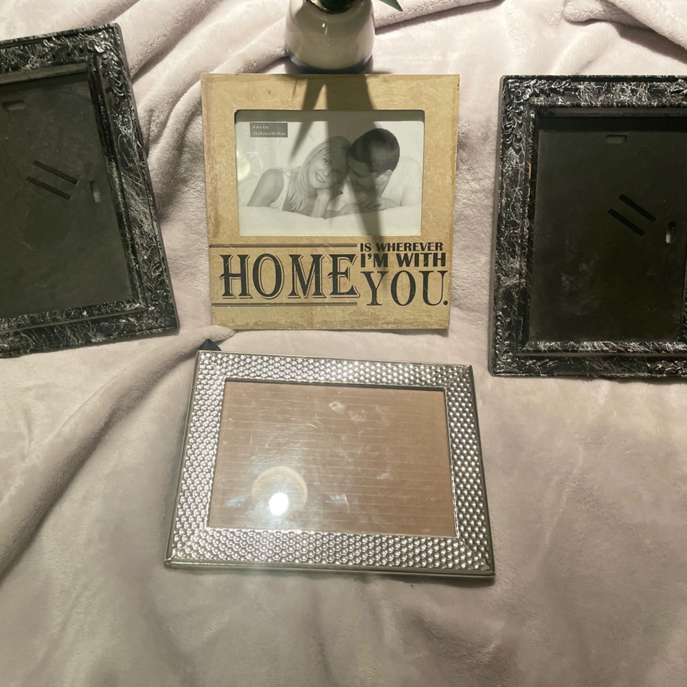🌸🌸🌸2 FOR $25🌸🌸🌸 ASSORTED FRAMES